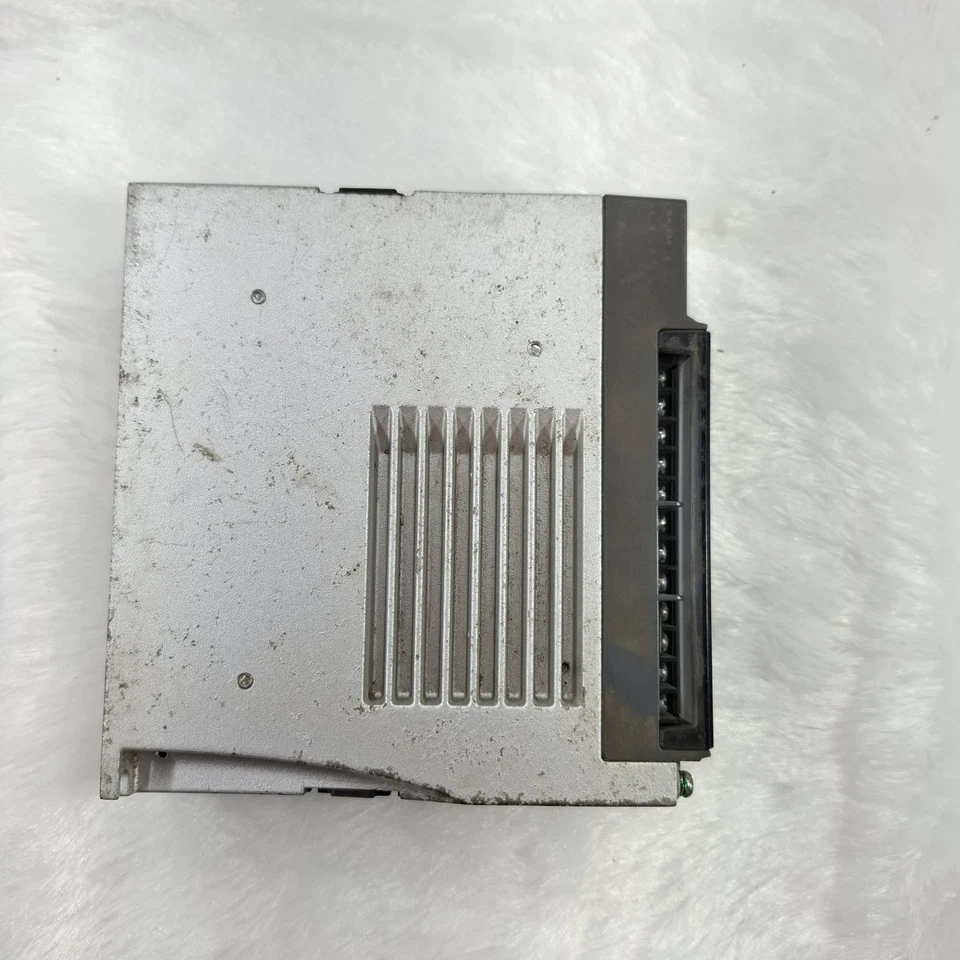 DELTA ASD-B2L-0421-B AC SERVO DRIVE 400W ASDB2L0421B